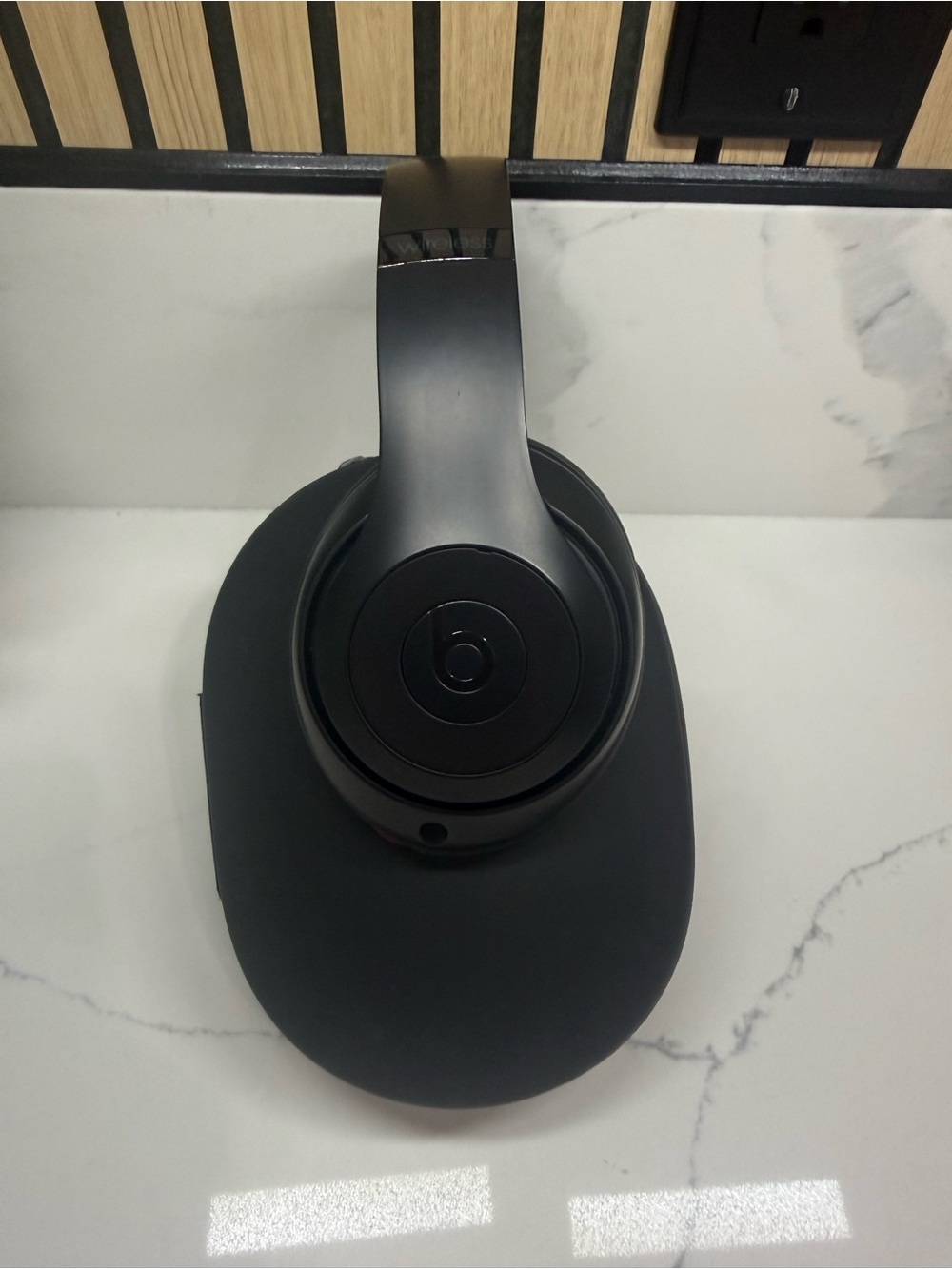 Beats Studio 3 - Picture 3 of 5